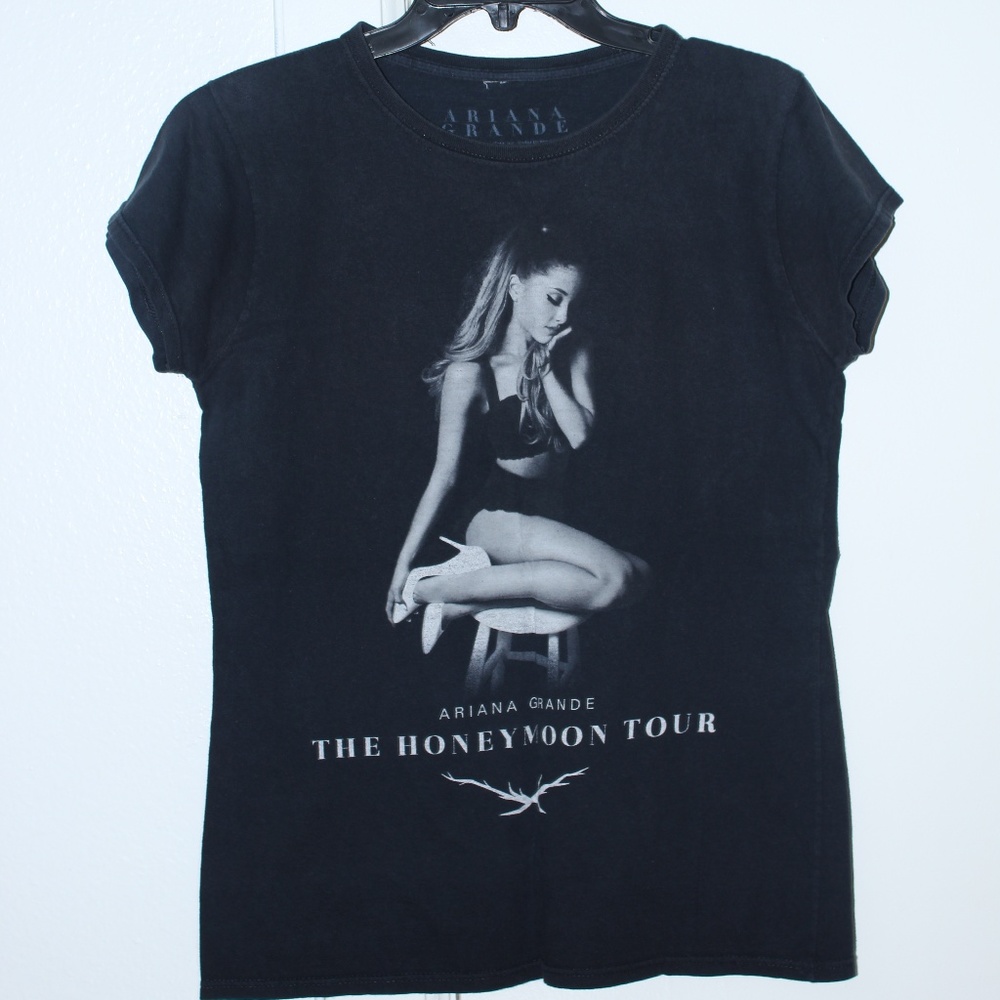 Ariana Grande Honeymoon Tour (2015)